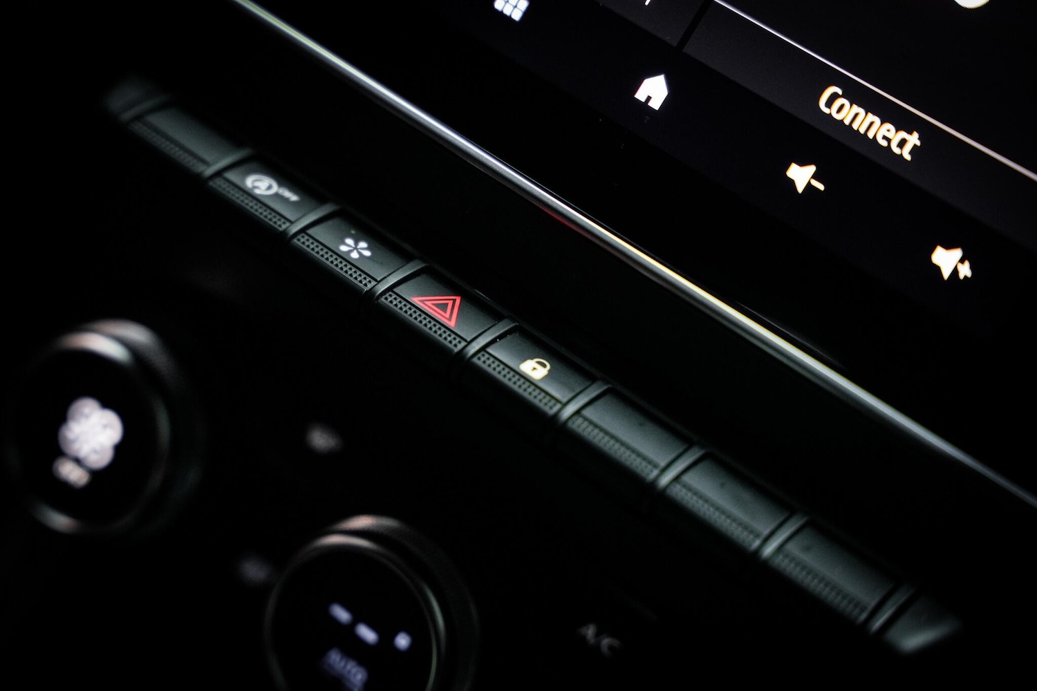 Used Renault Captur 2020 for sale - 76780892: Photo 41