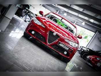Used Alfa Romeo Giulia 2018 for sale - 78184985: Photo