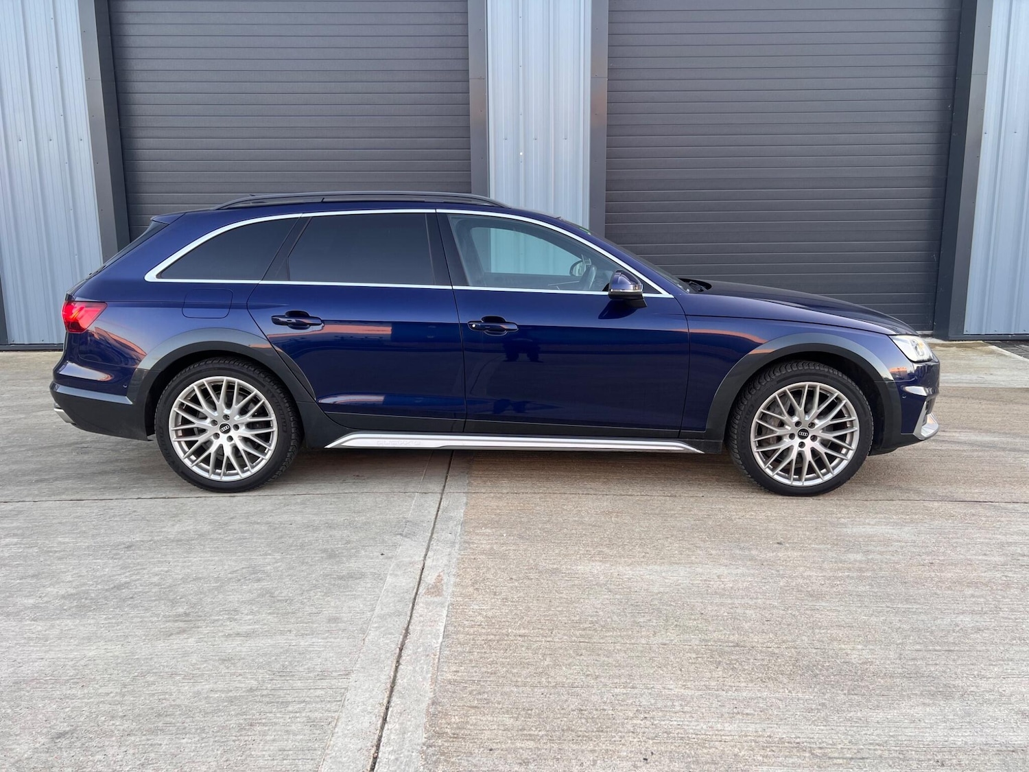 Used Audi A4 Allroad 2021 for sale - 77081789: Photo 2