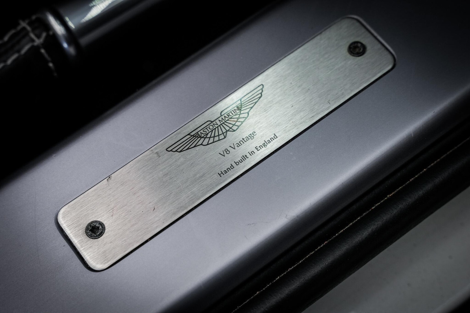 Used Aston Martin Vantage 2011 for sale - 76660419: Photo 51