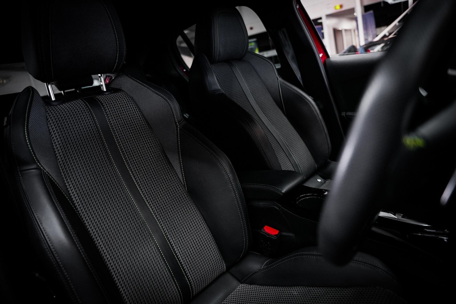 Used Peugeot 208 2023 for sale - 76660423: Photo 18