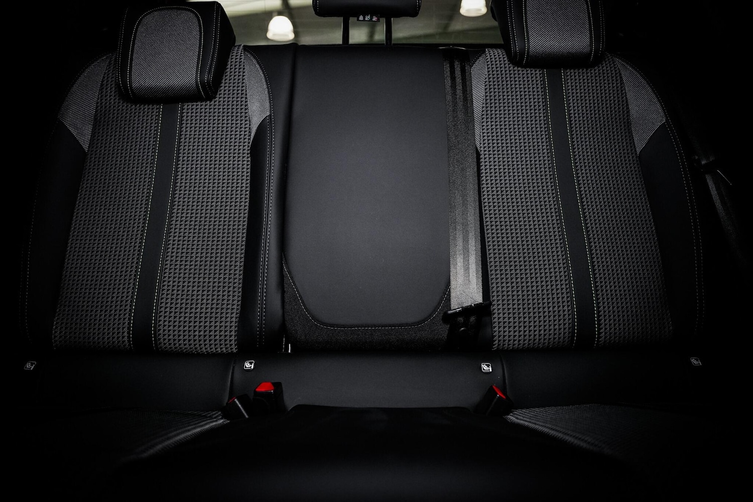 Used Peugeot 208 2023 for sale - 76660423: Photo 25