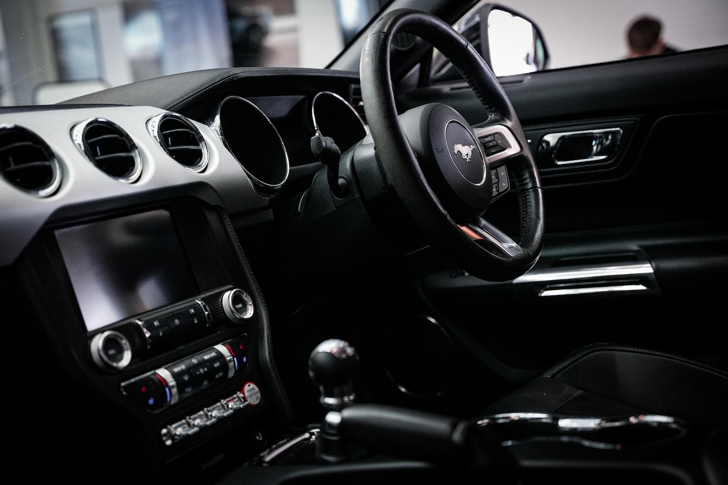 Used Ford Mustang 2015 for sale - 76658479: Photo 4