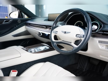 Used Genesis G80 2023 for sale - 76660384: Photo