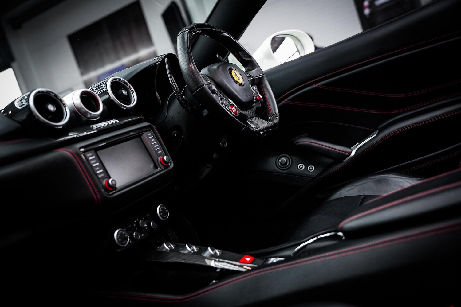 Used Ferrari California 2015 for sale - 76660492: Photo 4