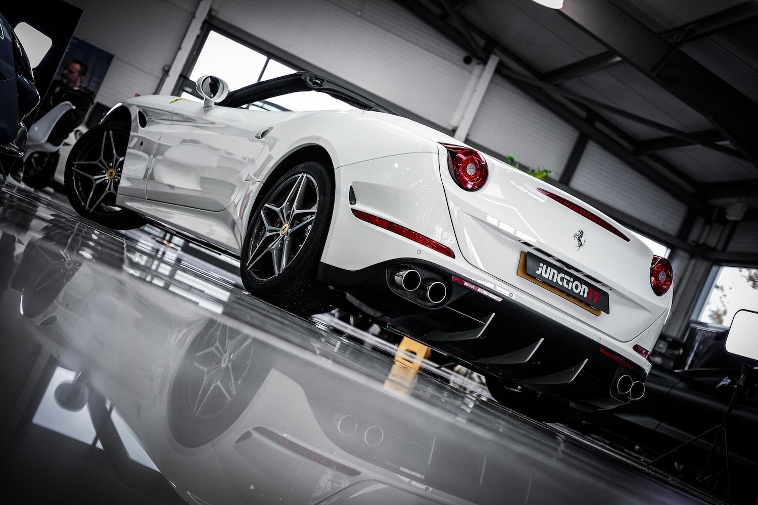 Used Ferrari California 2015 for sale - 76660492: Photo 9