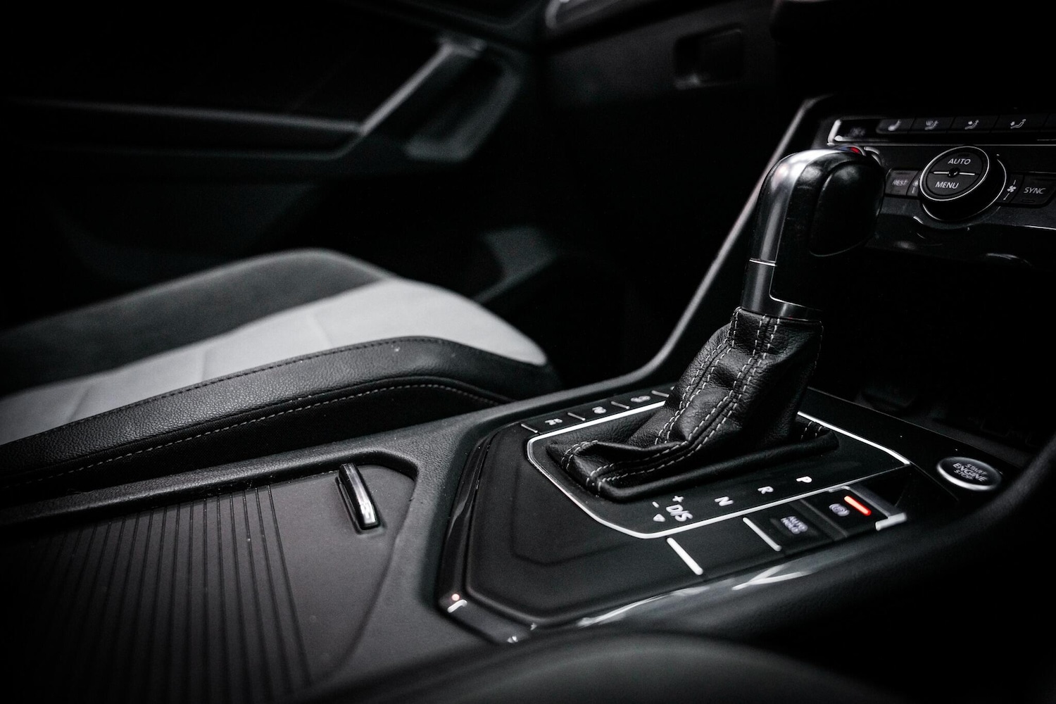 Used Volkswagen Tiguan 2019 for sale - 76660484: Photo 42