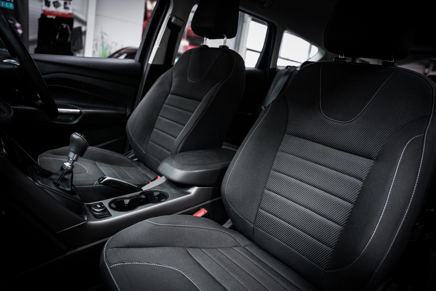 Used Ford Kuga 2015 for sale - 76660508: Photo 23