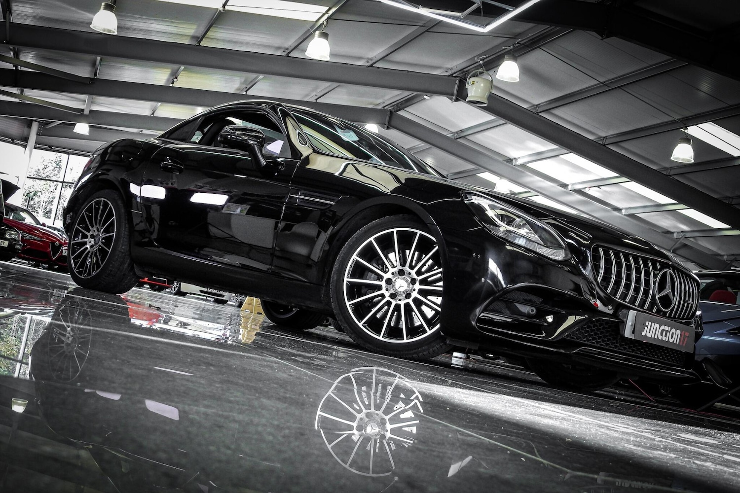 Used Mercedes-Benz SLC 2016 for sale - 76660456: Photo 3