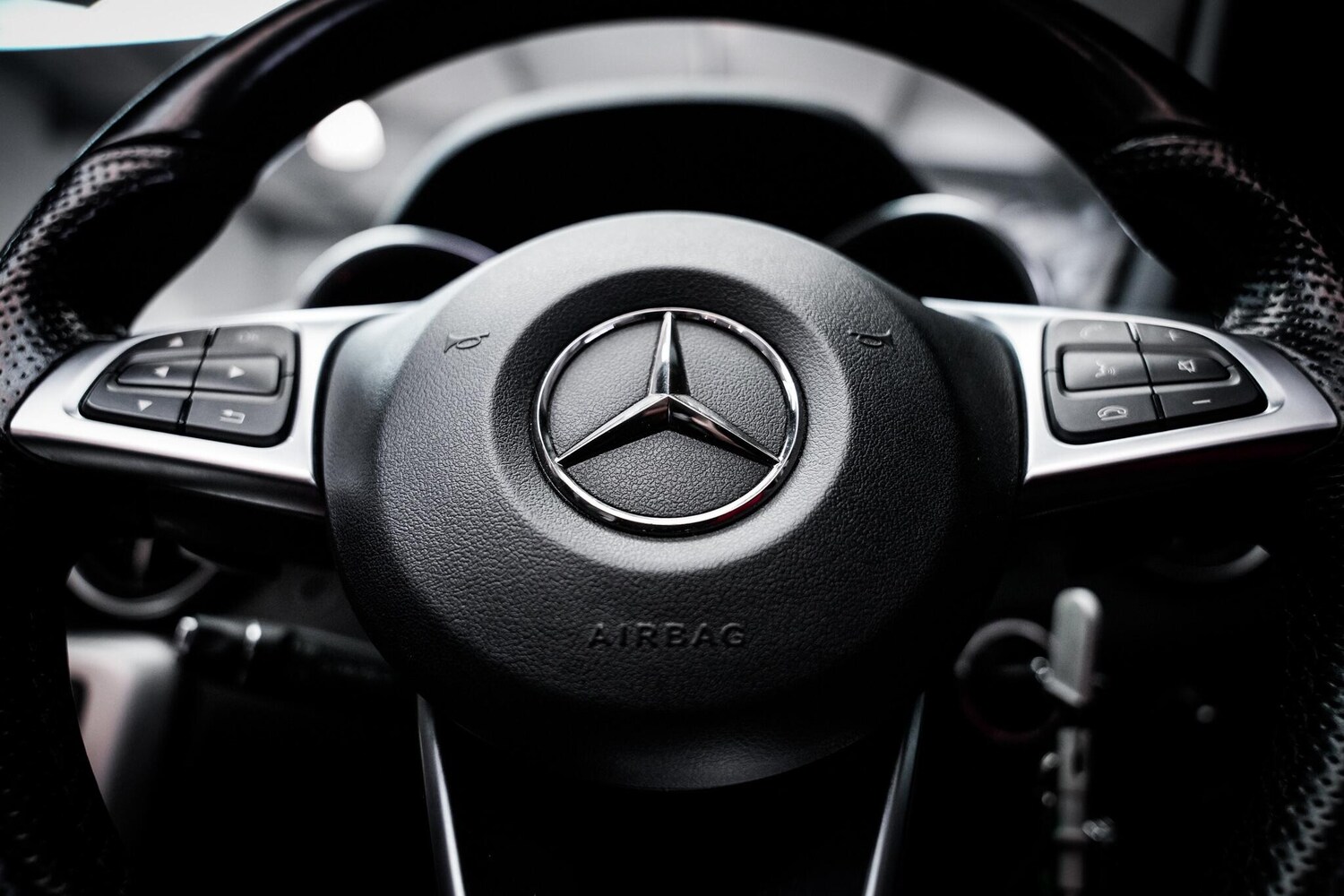 Used Mercedes-Benz SLC 2016 for sale - 76660456: Photo 44