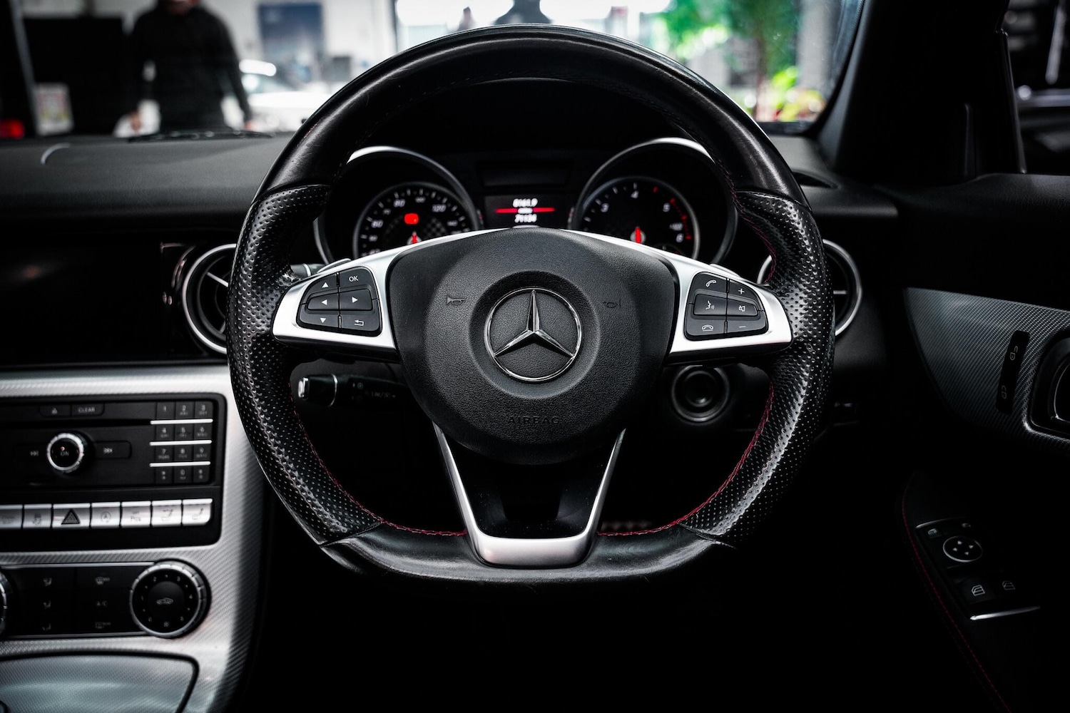 Used Mercedes-Benz SLC 2016 for sale - 76660447: Photo 21