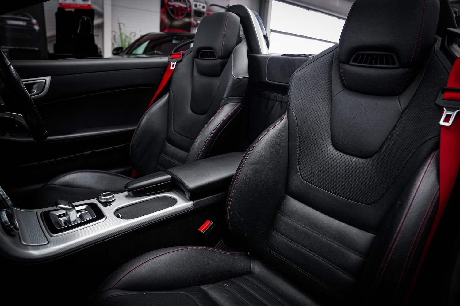 Used Mercedes-Benz SLC 2016 for sale - 76660447: Photo 25