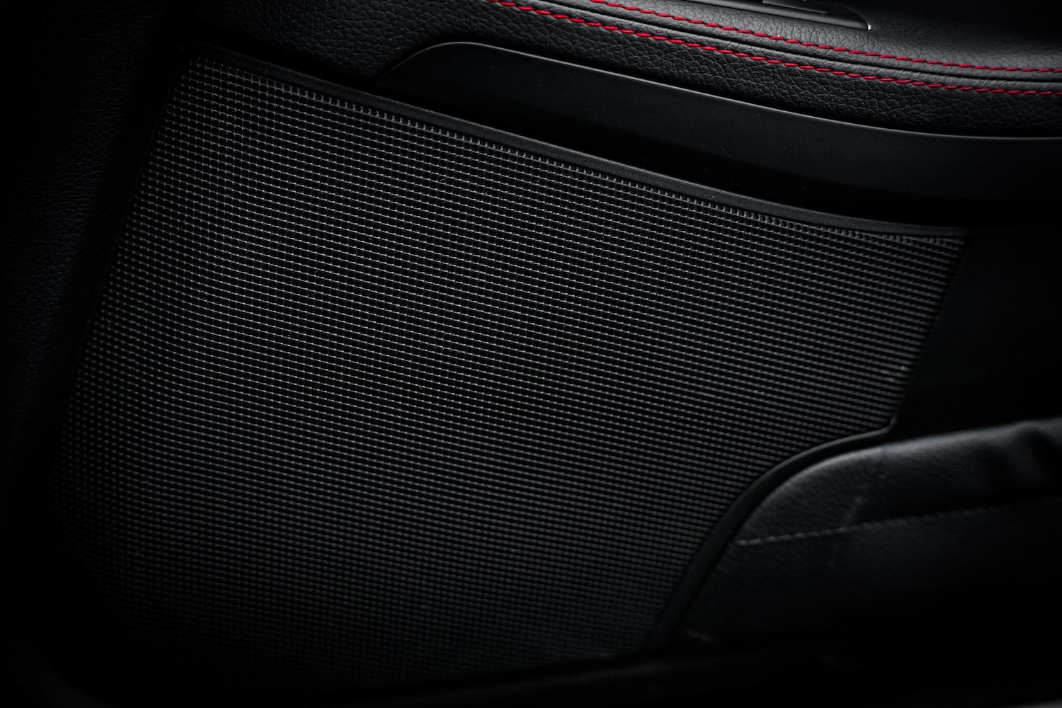 Used Mercedes-Benz SLC 2016 for sale - 76660447: Photo 48