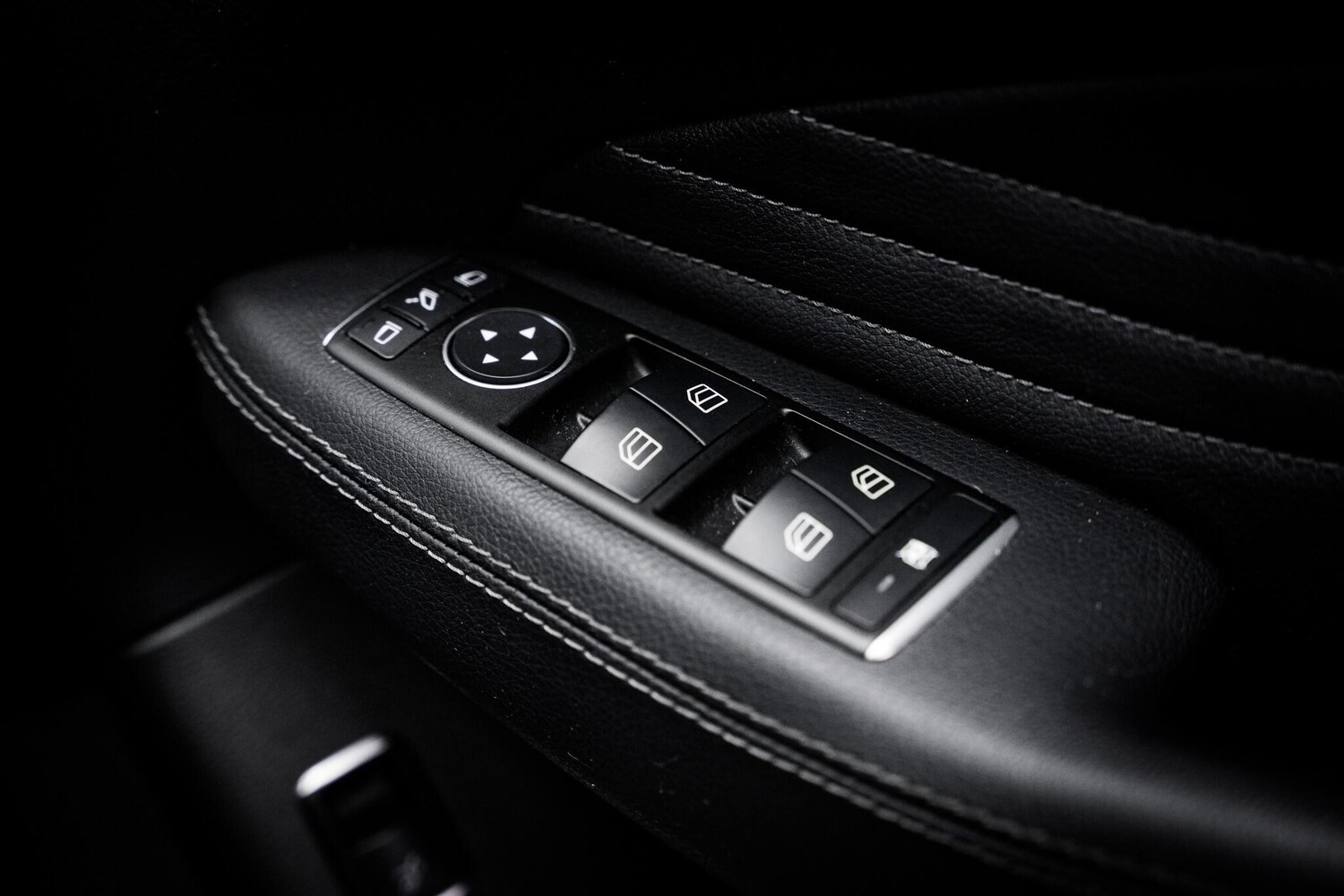 Used Mercedes-Benz GLE 2016 for sale - 76765645: Photo 49