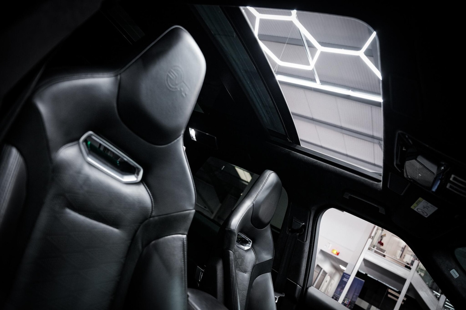 Used Land Rover Range Rover Sport 2018 for sale - 76660427: Photo 4