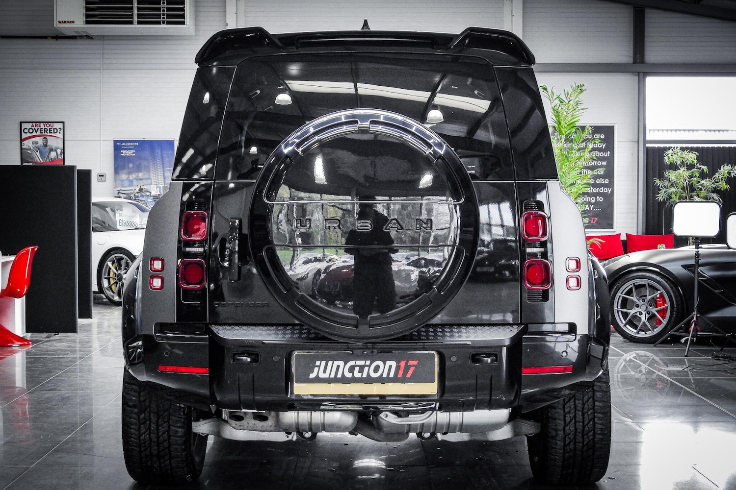 Used Land Rover Defender 2024 for sale - 76660550: Photo 11