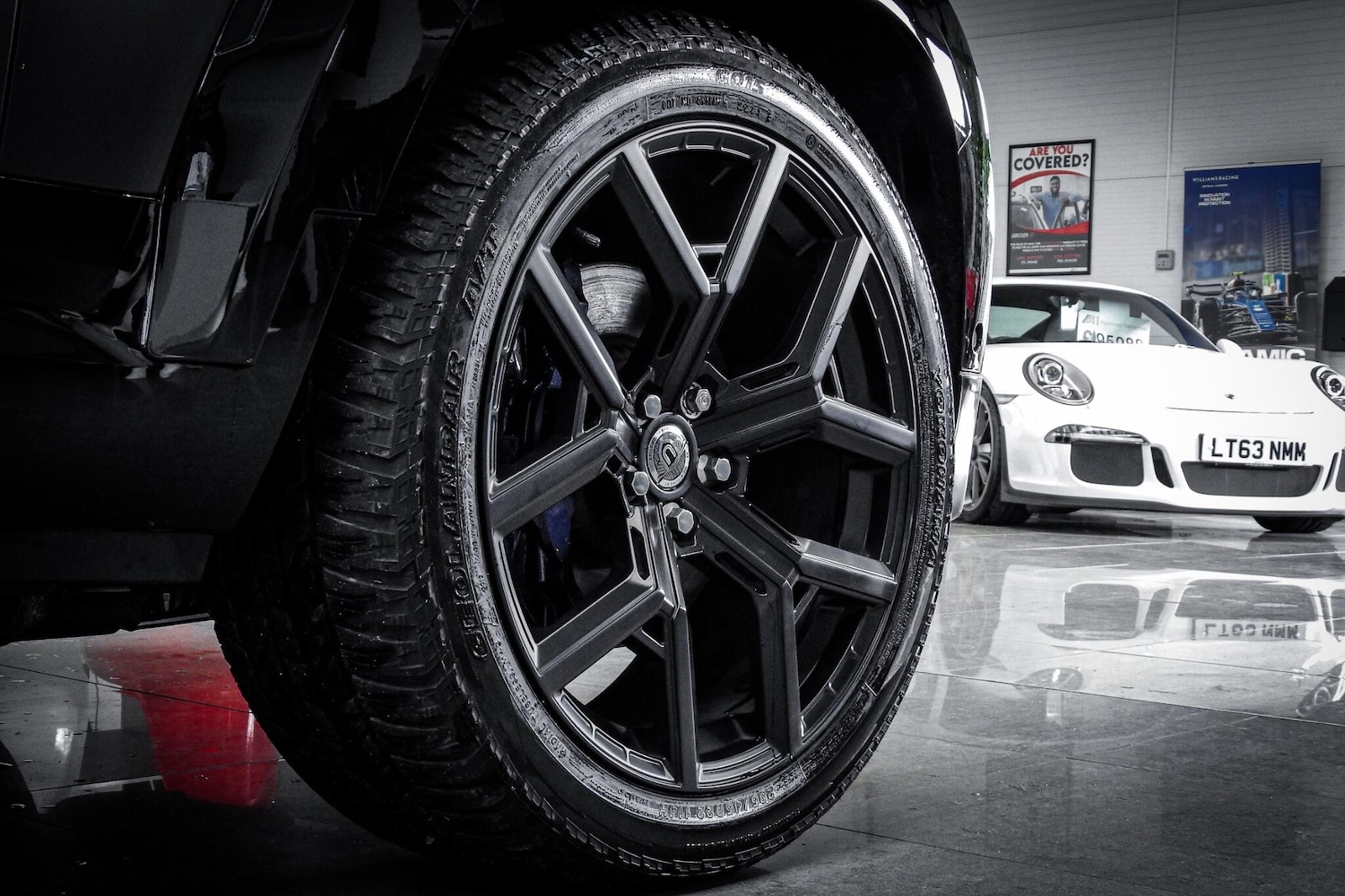 Used Land Rover Defender 2024 for sale - 76660550: Photo 24