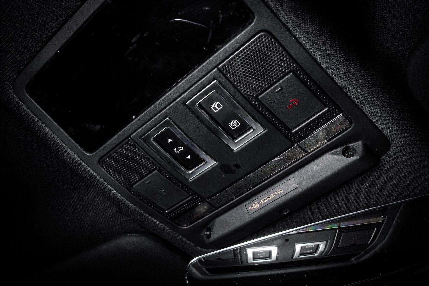 Used Land Rover Defender 2024 for sale - 76660550: Photo 34