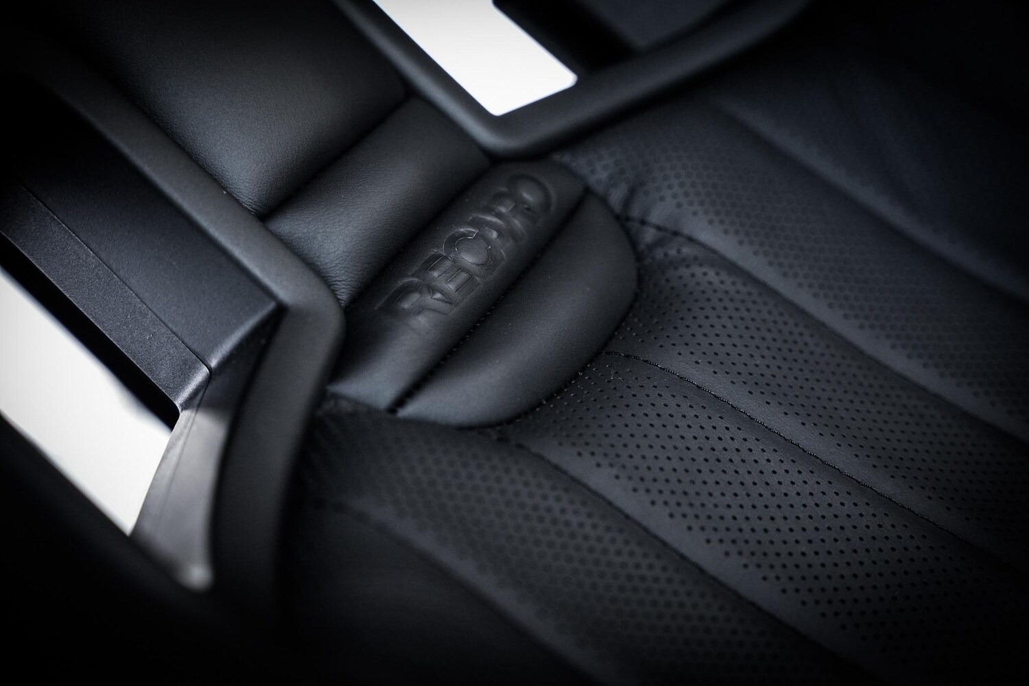 Used Land Rover Defender 2013 for sale - 76994450: Photo 3