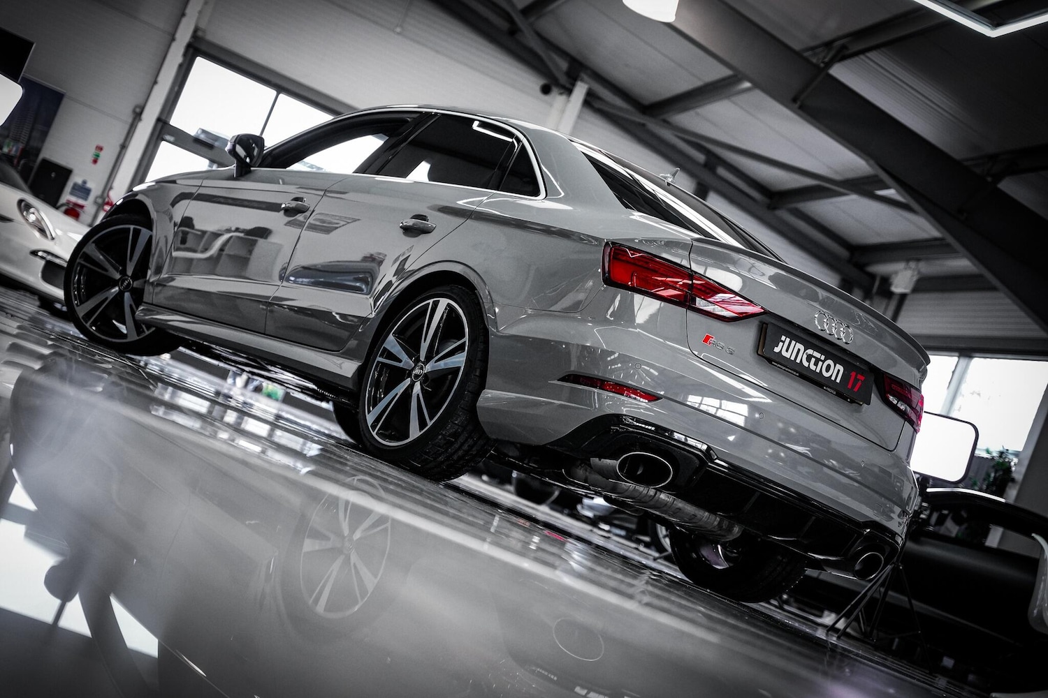 Used Audi RS3 for sale - 76996852: Photo 8