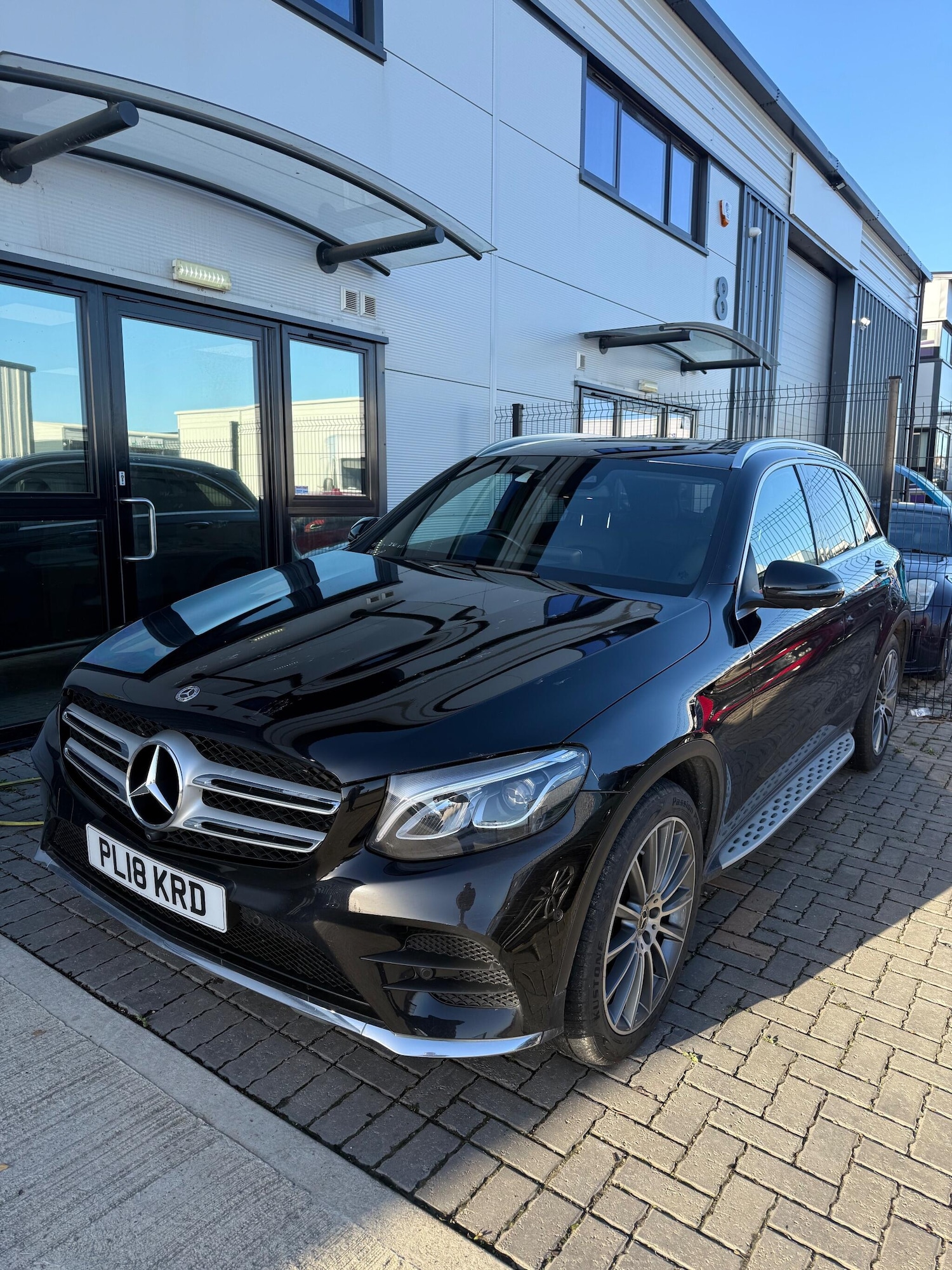 Used Mercedes-Benz GLC 2018 for sale - 76780681: Photo 1