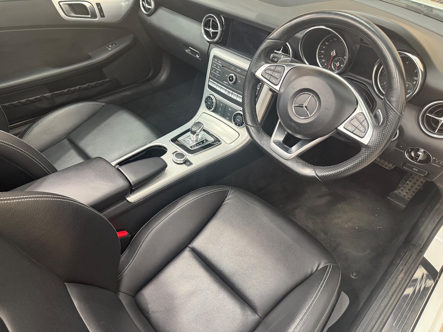 Used Mercedes-Benz SLC 2017 for sale - 76660478: Photo 14