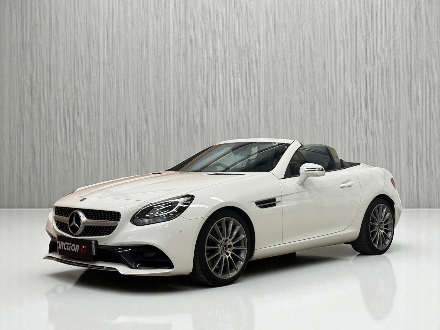 Used Mercedes-Benz SLC 2017 for sale - 76660478: Photo 5