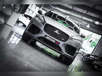 Used Jaguar F-Pace 2019 for sale - 79012196: Photo