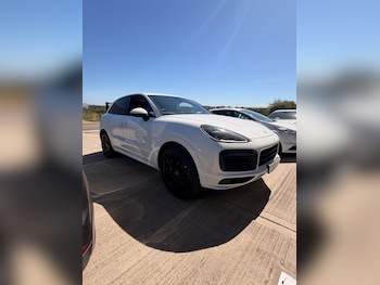 Used Porsche Cayenne 2019 for sale - 78429843: Photo