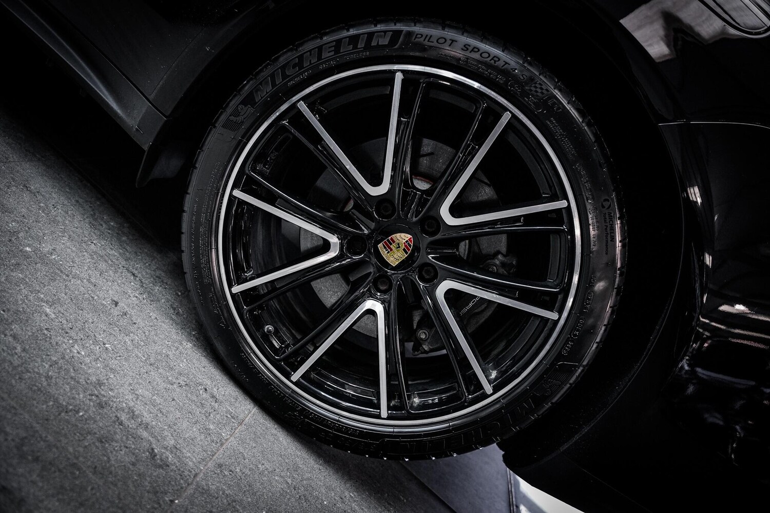 Used Porsche Panamera 2017 for sale - 77637404: Photo 39