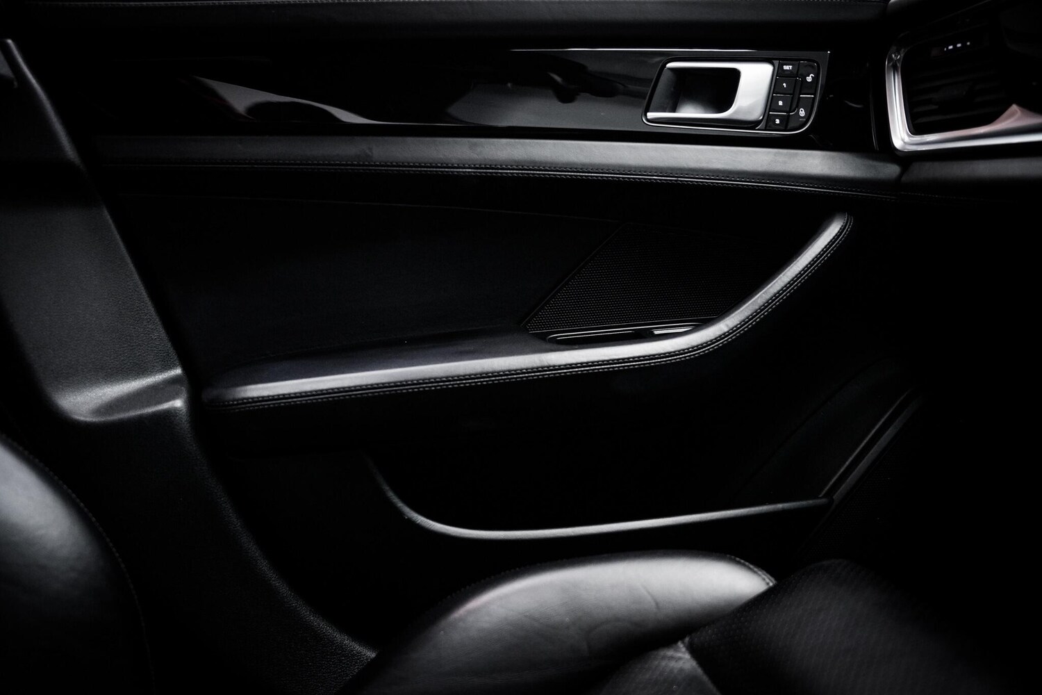 Used Porsche Panamera 2017 for sale - 77637404: Photo 51