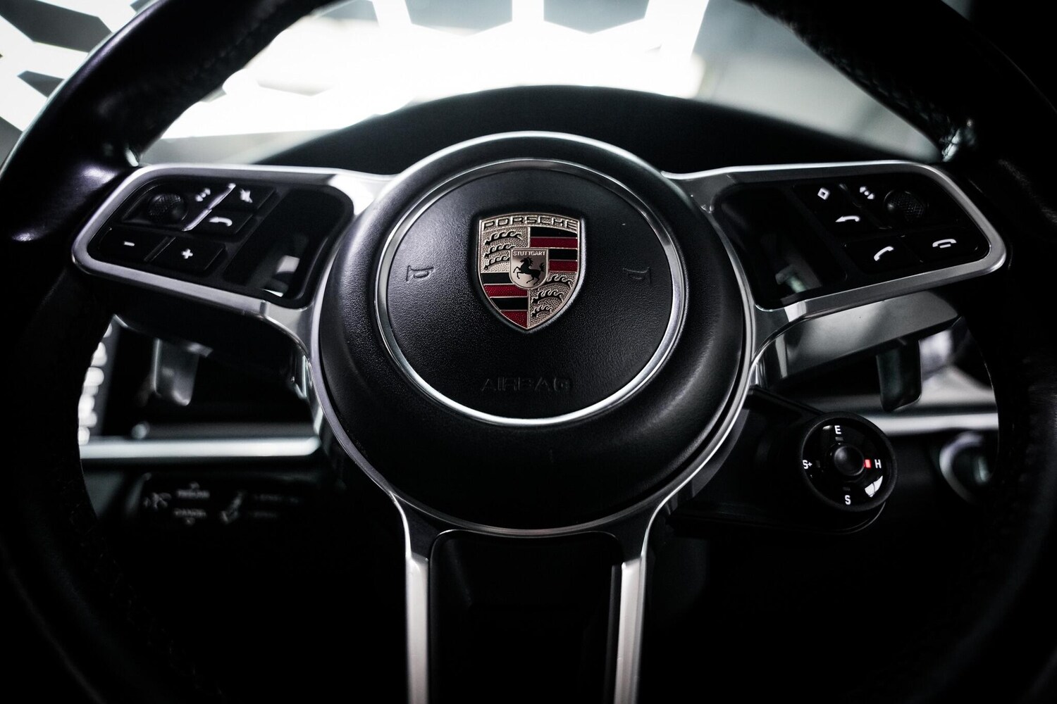 Used Porsche Panamera 2017 for sale - 77637404: Photo 53