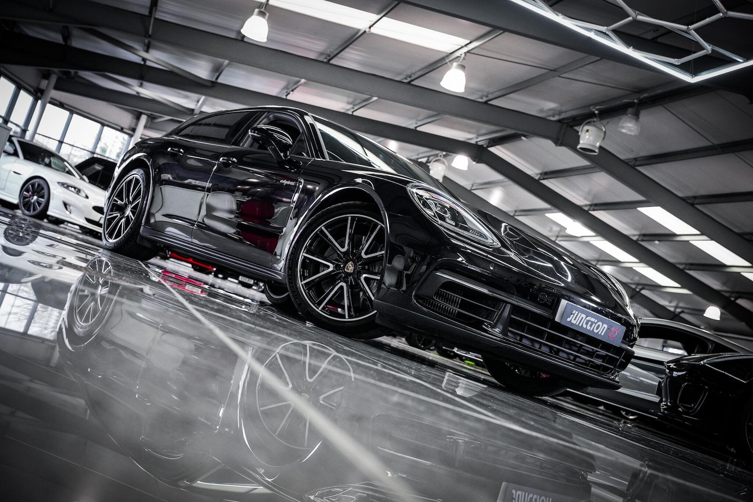 Used Porsche Panamera 2017 for sale - 77637404: Photo 8