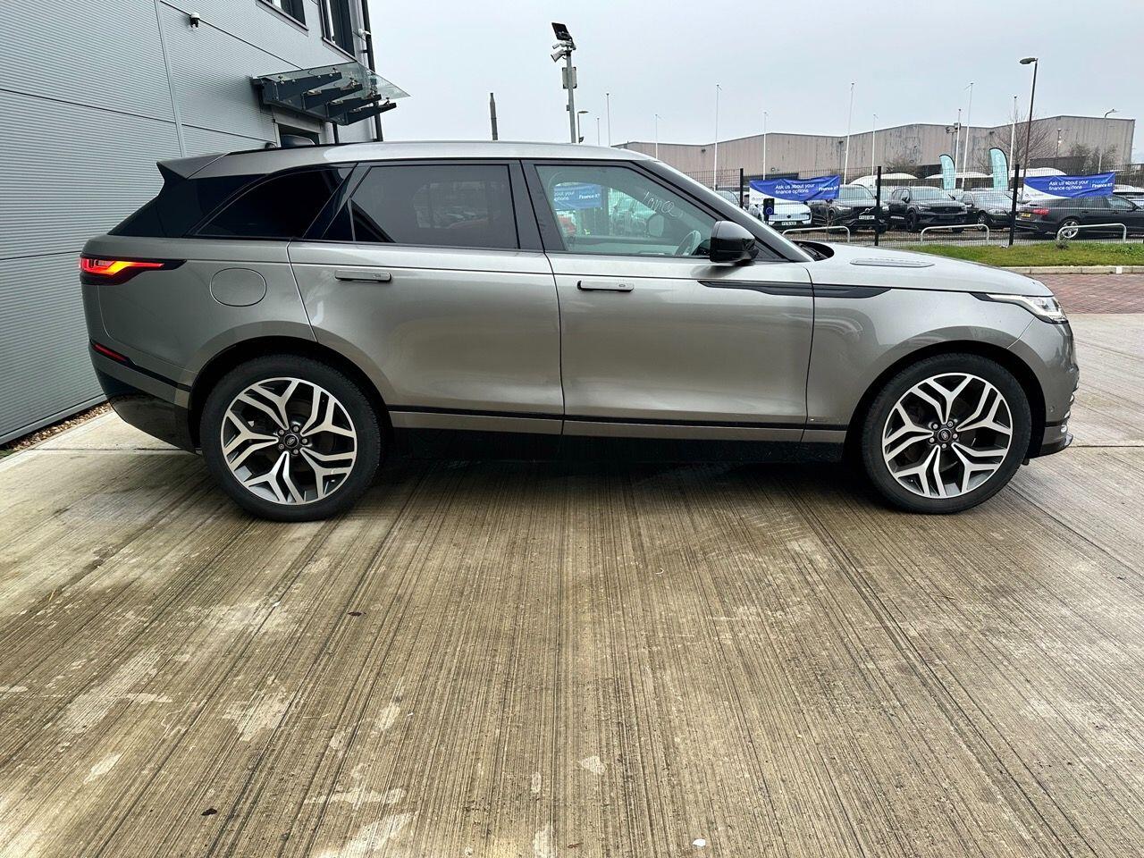 Used Land Rover Range Rover Velar 2018 for sale - 77074283: Photo 2
