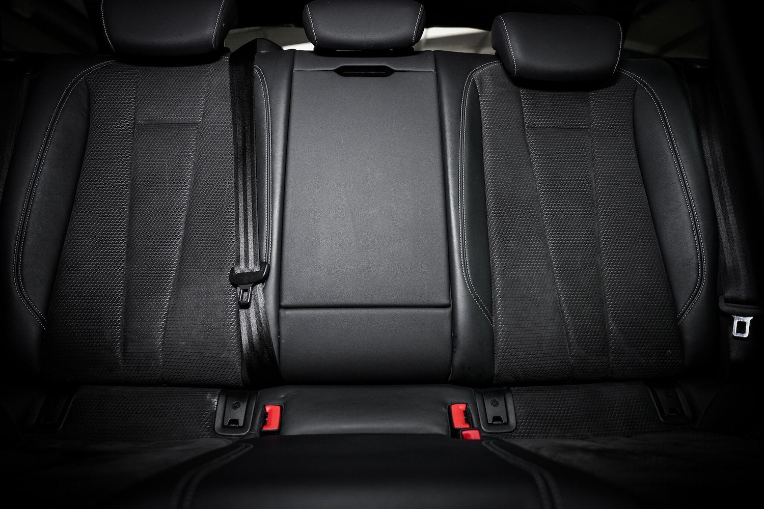 Used Audi A4 Avant for sale - 77377337: Photo 24