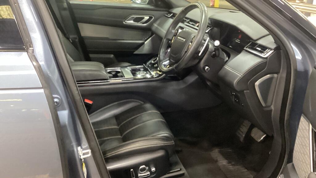 Used Land Rover Range Rover Velar 2018 for sale - 77279160: Photo 9