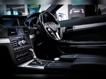 Used Mercedes-Benz E Class 2012 for sale - 79373997: Photo
