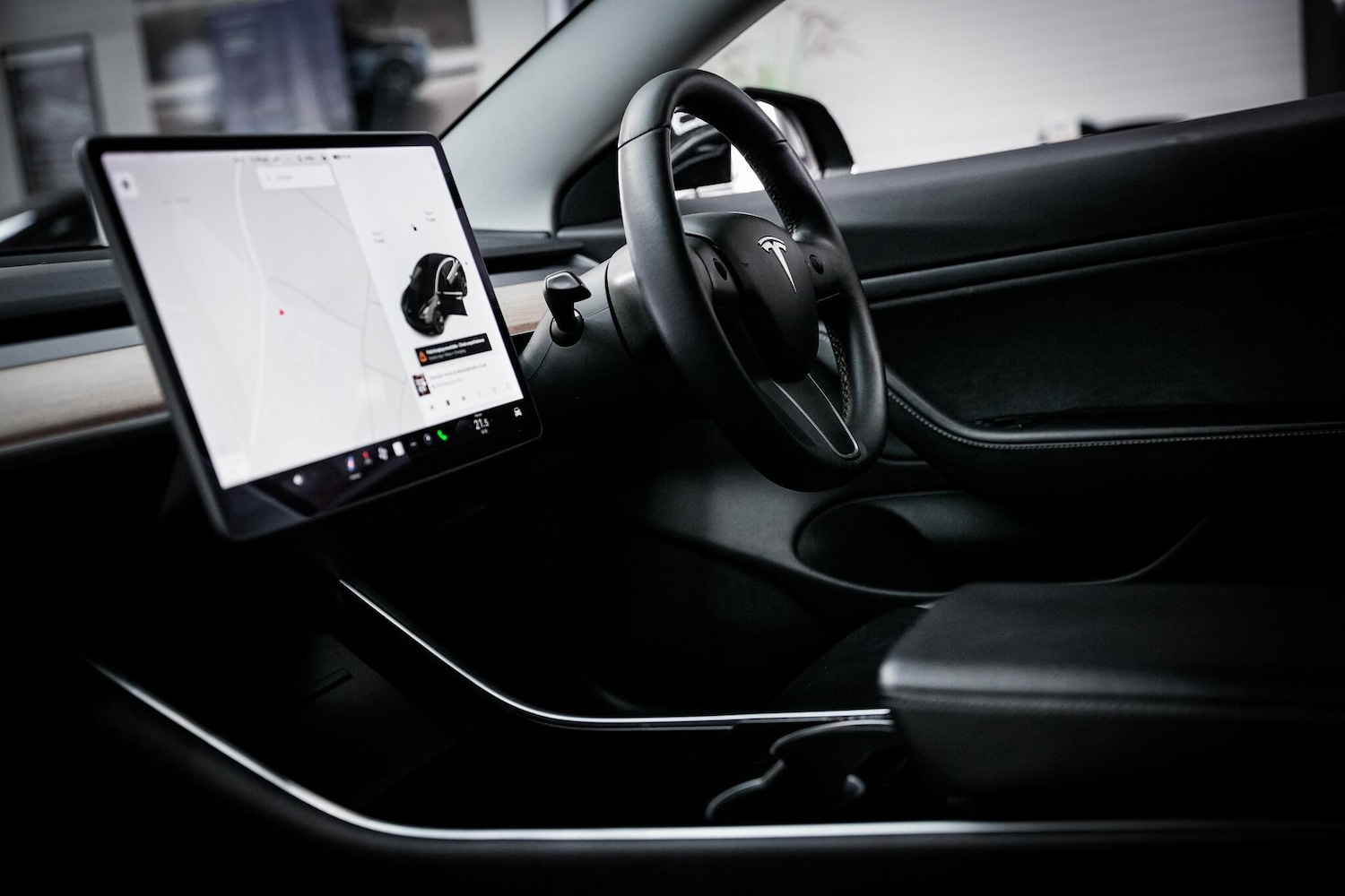 Used Tesla Model 3 2020 for sale - 76660498: Photo 4