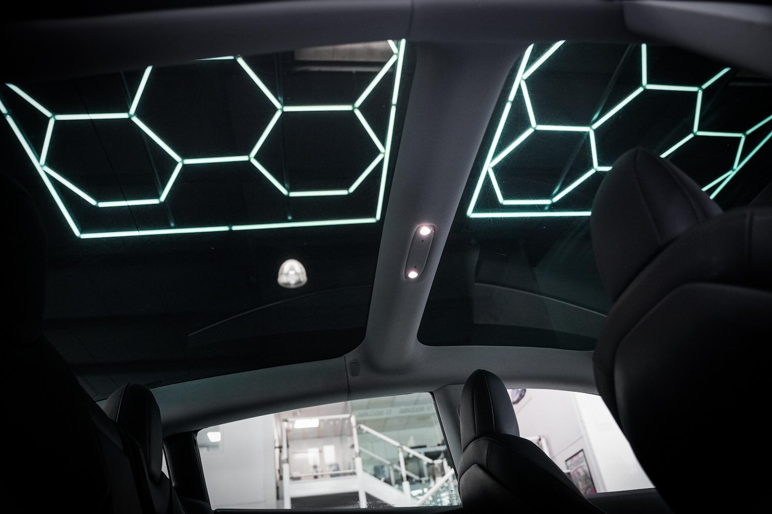 Used Tesla Model 3 2020 for sale - 76660498: Photo 8