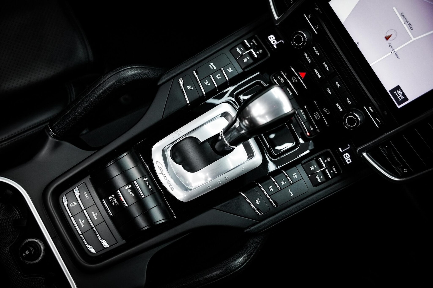 Used Porsche Cayenne 2017 for sale - 78006510: Photo 6