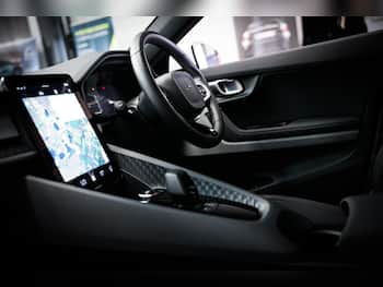 Used Polestar Polestar 2 2023 for sale - 79484374: Photo