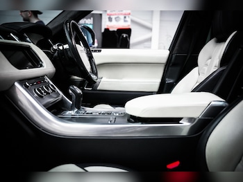 Used Land Rover Range Rover Sport 2014 for sale - 78548468: Photo