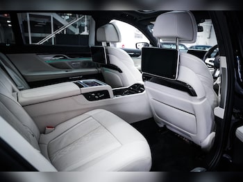 Used BMW 7 Series 2018 for sale - 79475688: Photo