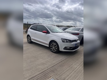 Used Volkswagen Polo 2017 for sale - 78275918: Photo