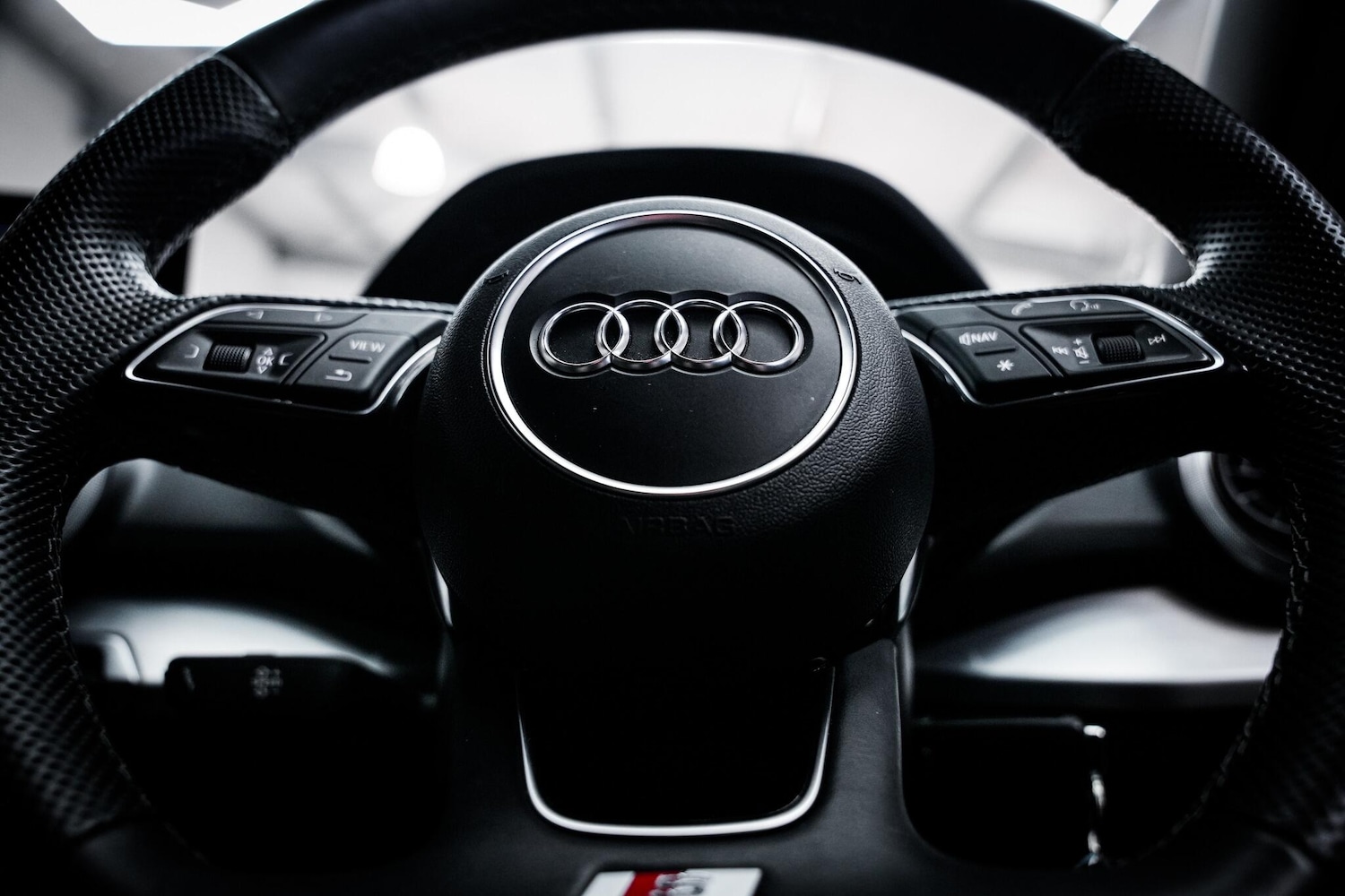 Used Audi Q2 for sale - 76865238: Photo 40