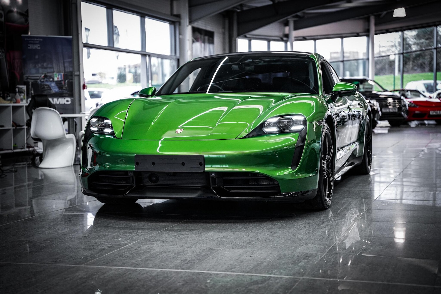 Used Porsche Taycan 2020 for sale - 77586567: Photo 13