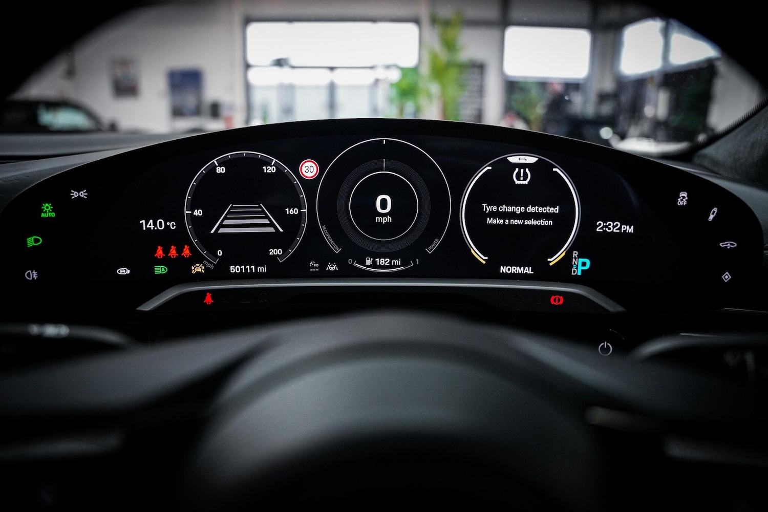 Used Porsche Taycan 2020 for sale - 77586567: Photo 21