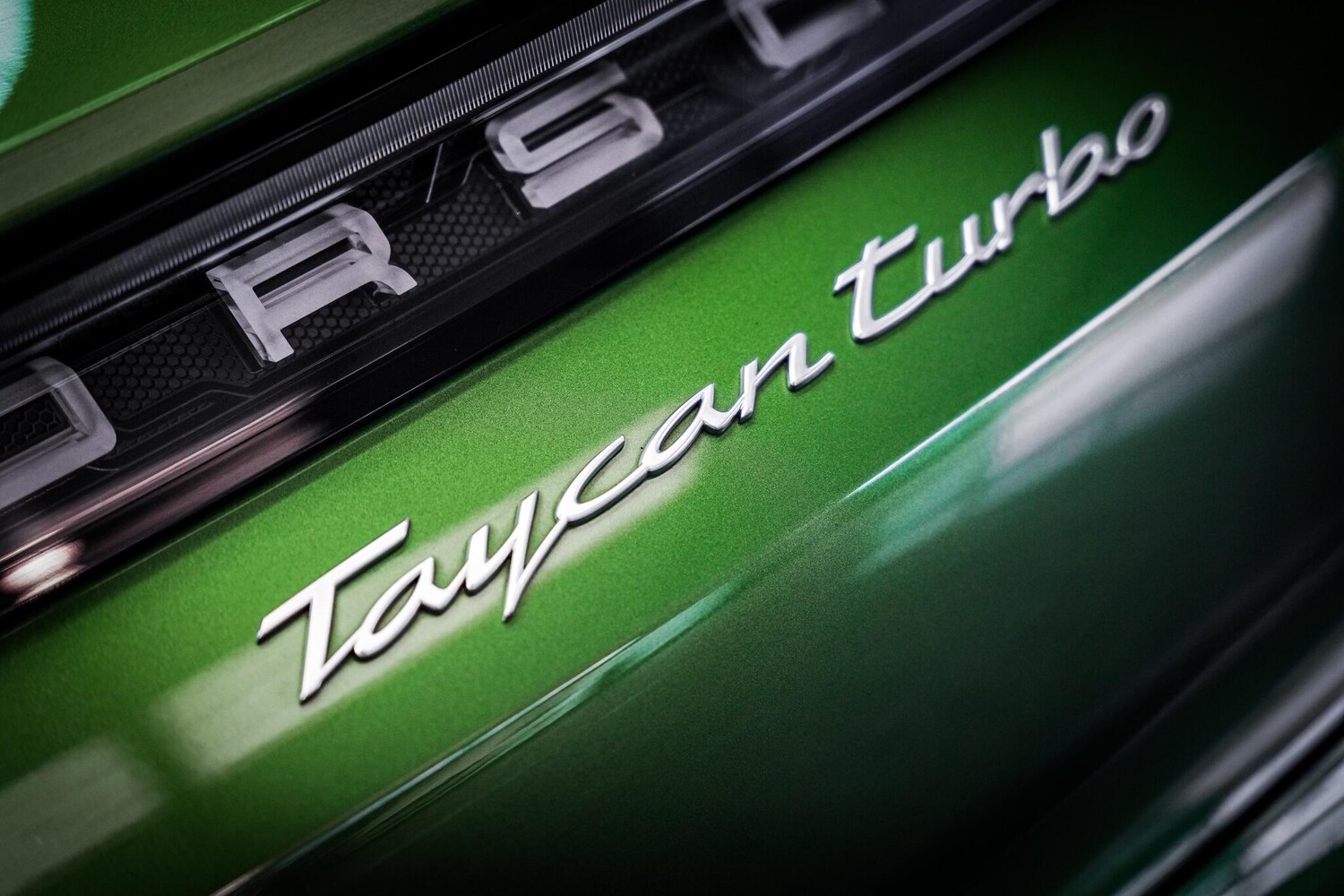 Used Porsche Taycan 2020 for sale - 77586567: Photo 37