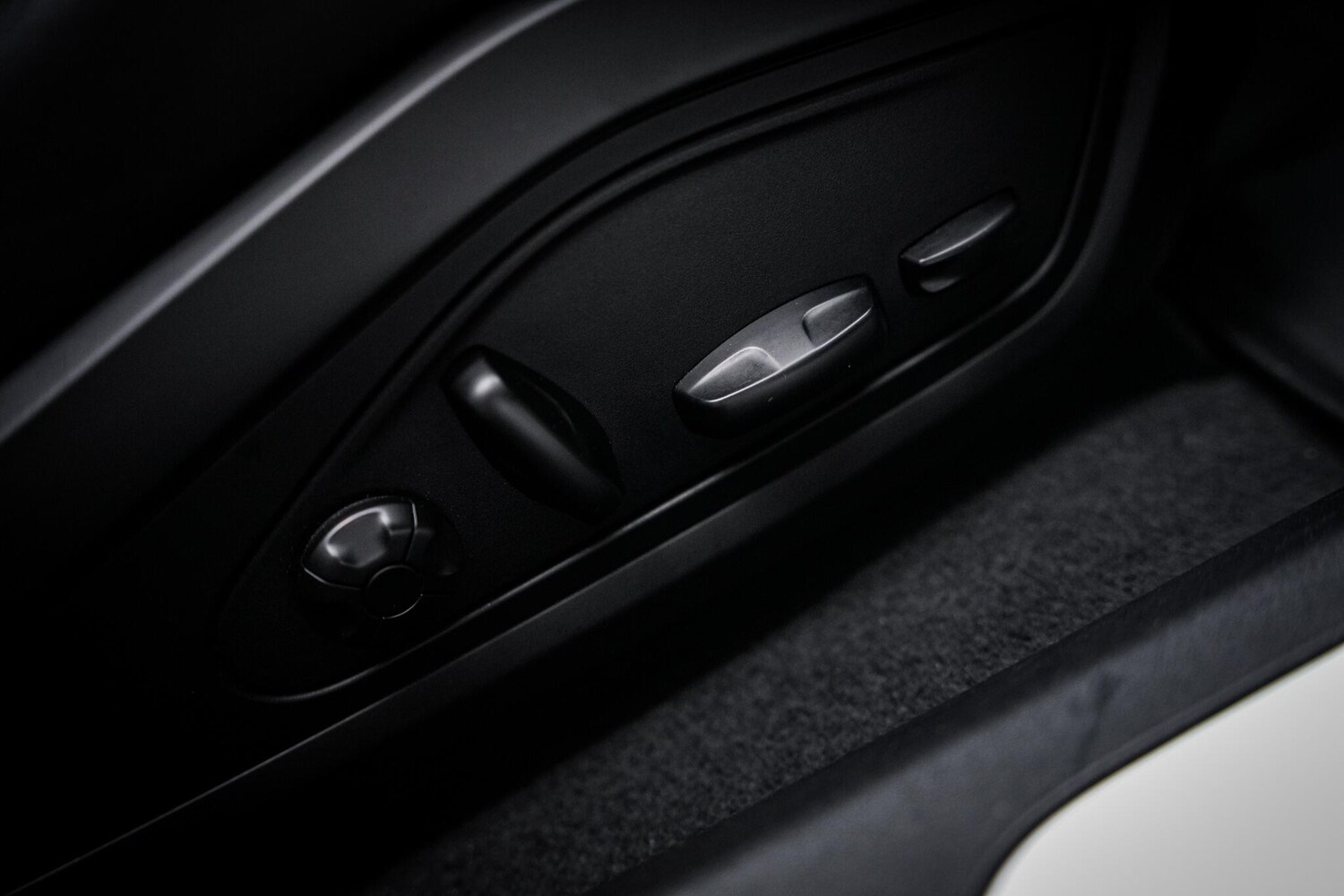 Used Porsche Taycan 2020 for sale - 77586567: Photo 50