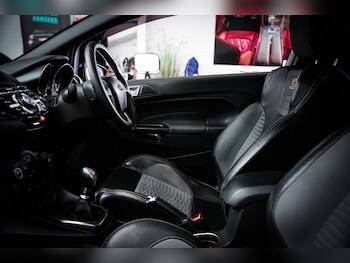 Used Ford Fiesta 2015 for sale - 78491552: Photo
